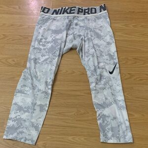 Nike Pro Digital Camo Compression Leggings - Gray and White Large Men’s